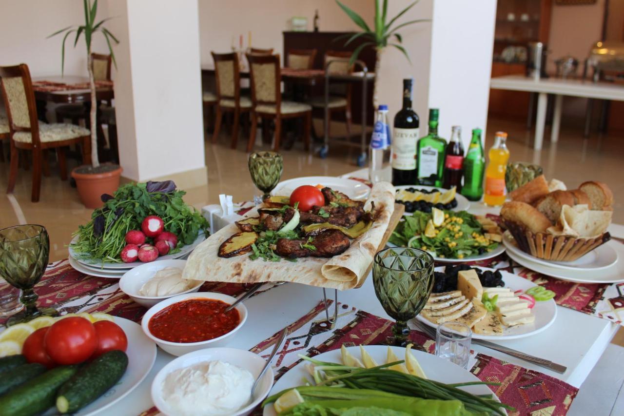 Diligence Hotel & Restaurant 딜리잔 외부 사진
